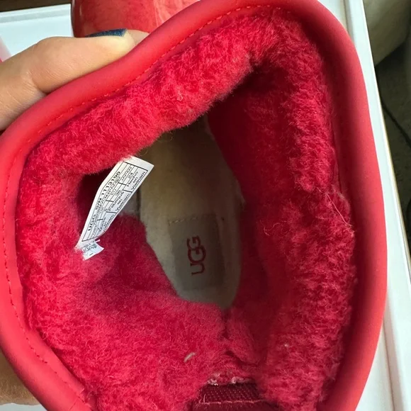 UGG Women's Classic Clear Mini Ankle Boots Red US Size‎ 7 - Picture 15 of 16